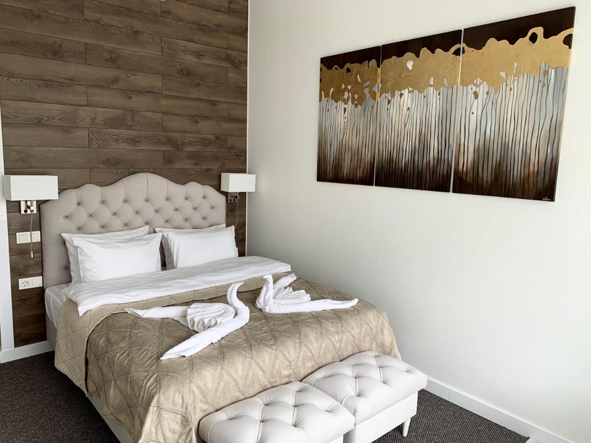 7 Boutique Hotel Uszty-Kamenogorszk Kültér fotó