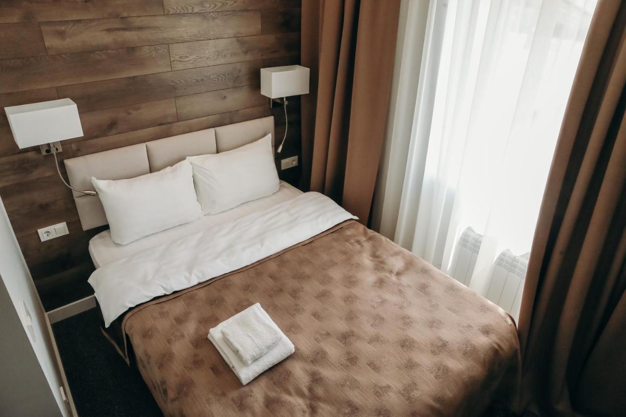 7 Boutique Hotel Uszty-Kamenogorszk Kültér fotó