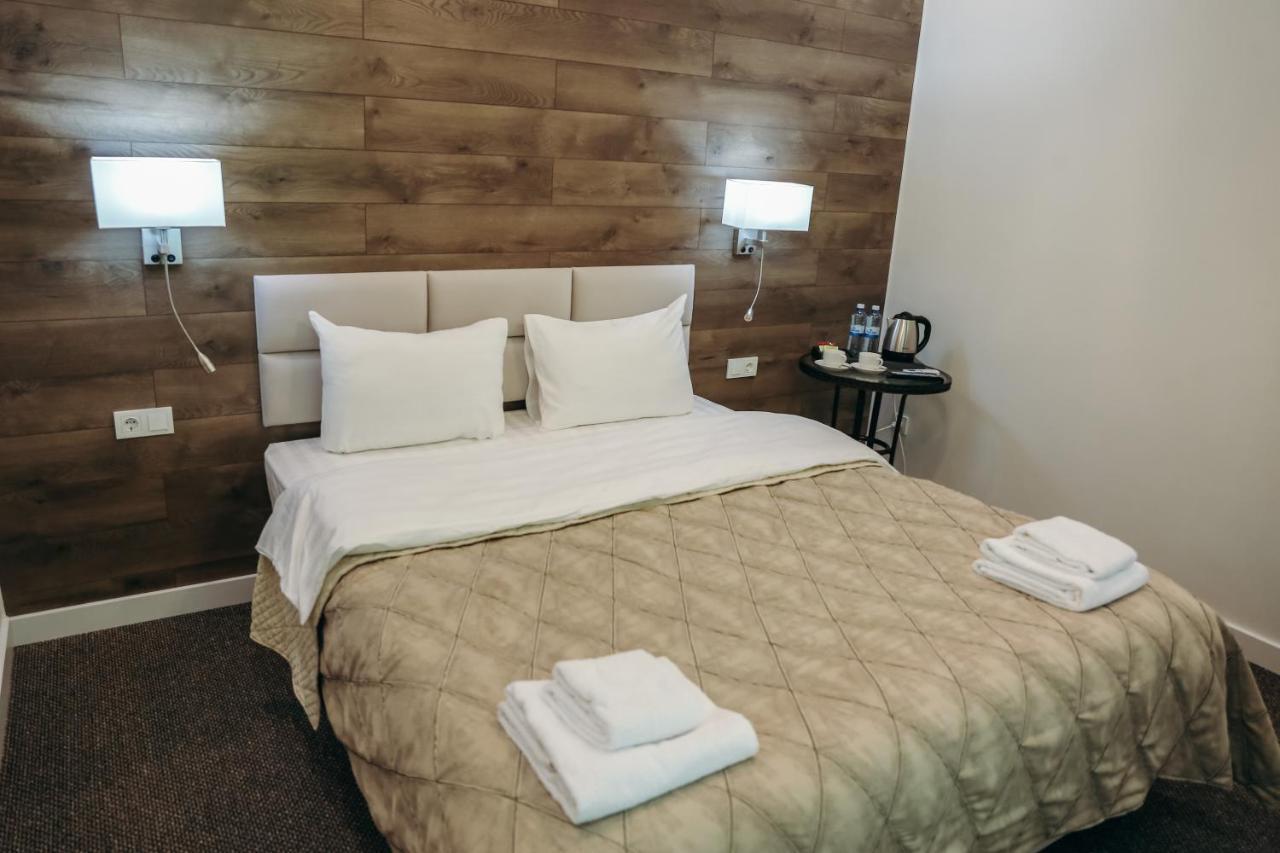7 Boutique Hotel Uszty-Kamenogorszk Kültér fotó