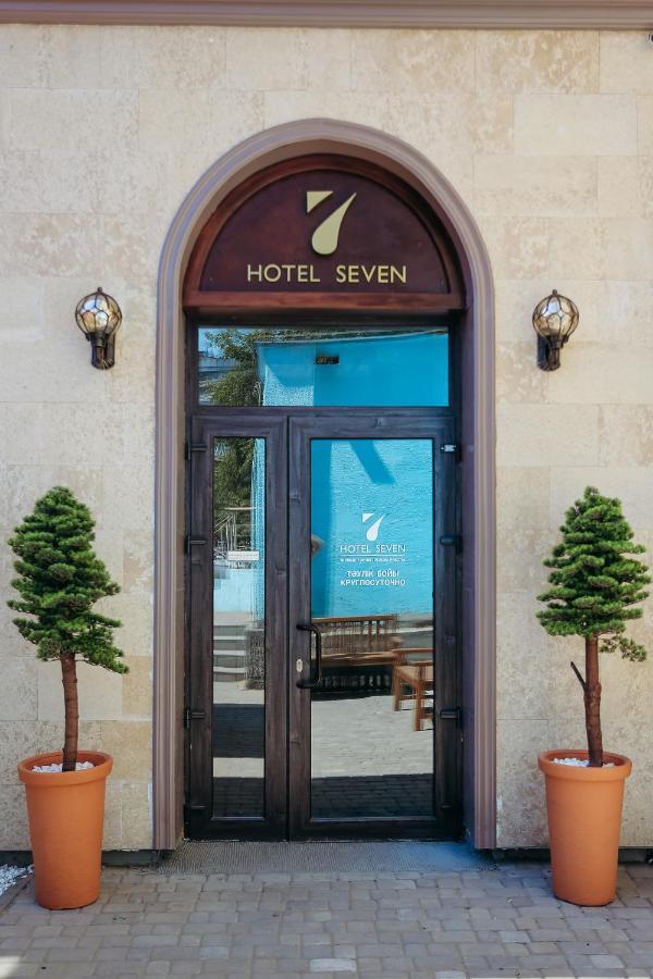 7 Boutique Hotel Uszty-Kamenogorszk Kültér fotó