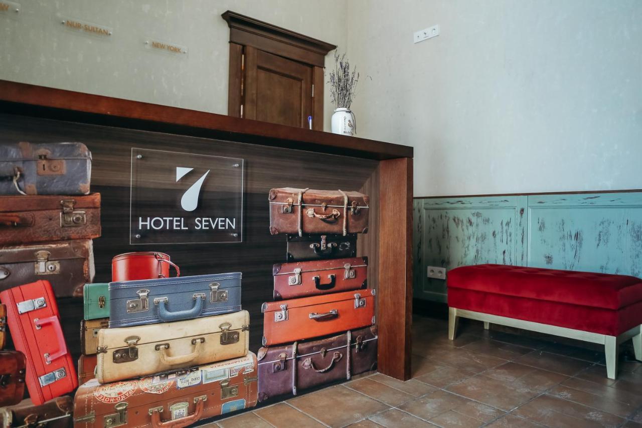 7 Boutique Hotel Uszty-Kamenogorszk Kültér fotó